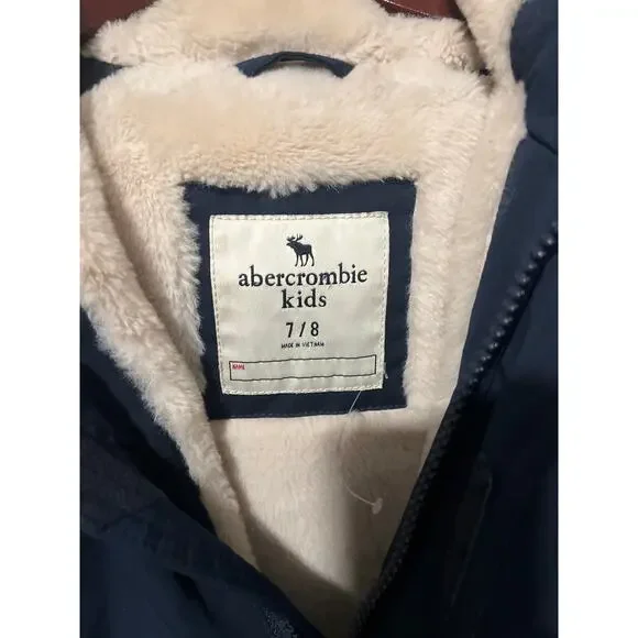 Abercrombie Kids, Navy Blue Winter Coat, Size 7/8, KB470 - Picture 2 of 5